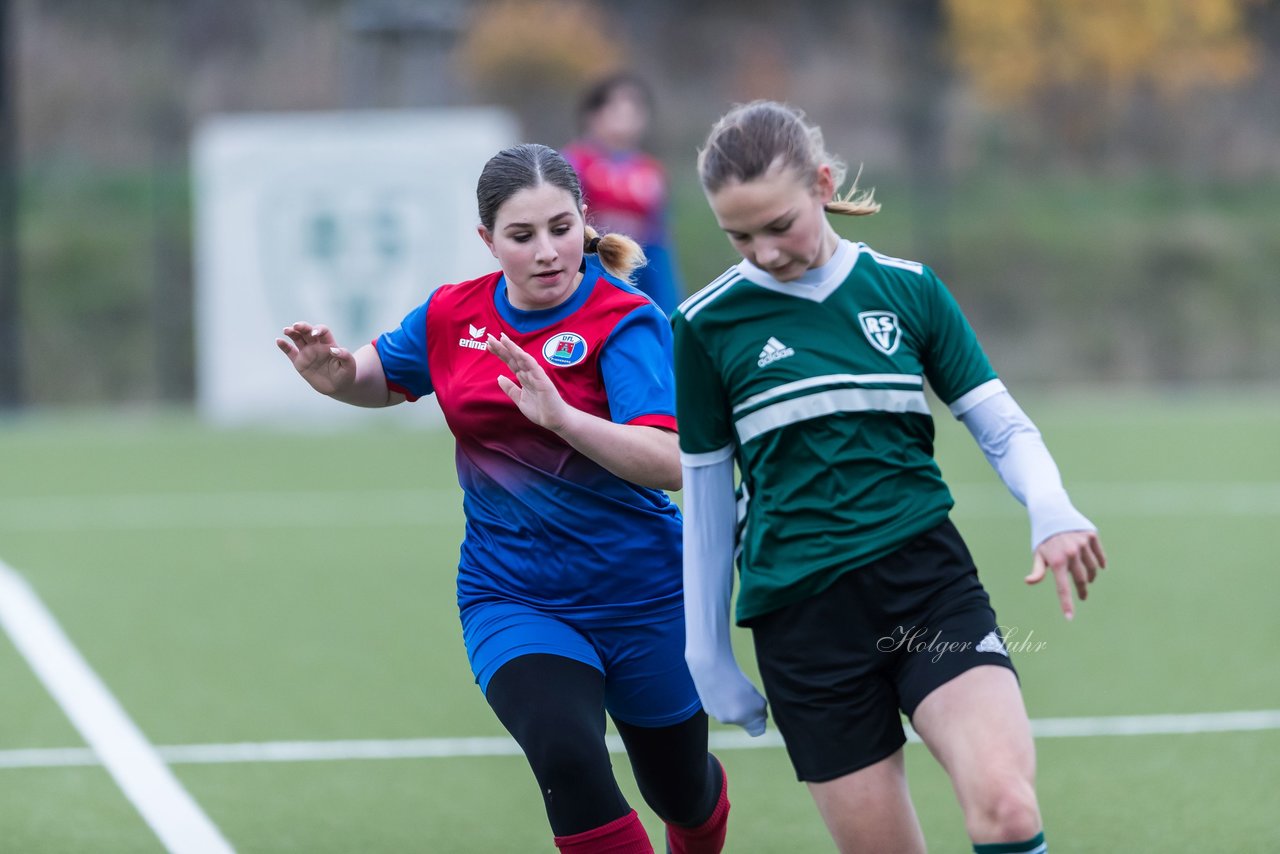 Bild 329 - wBJ Rissen - VfL Pinneberg 2 : Ergebnis: 9:1